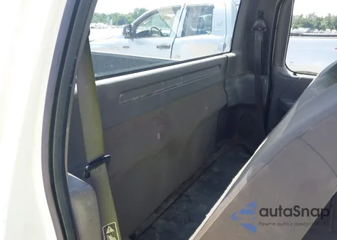 2003 Ford F-150 Xl/Xlt z USA, uszkodzony, nr VIN 1FTRF17W03NB32849